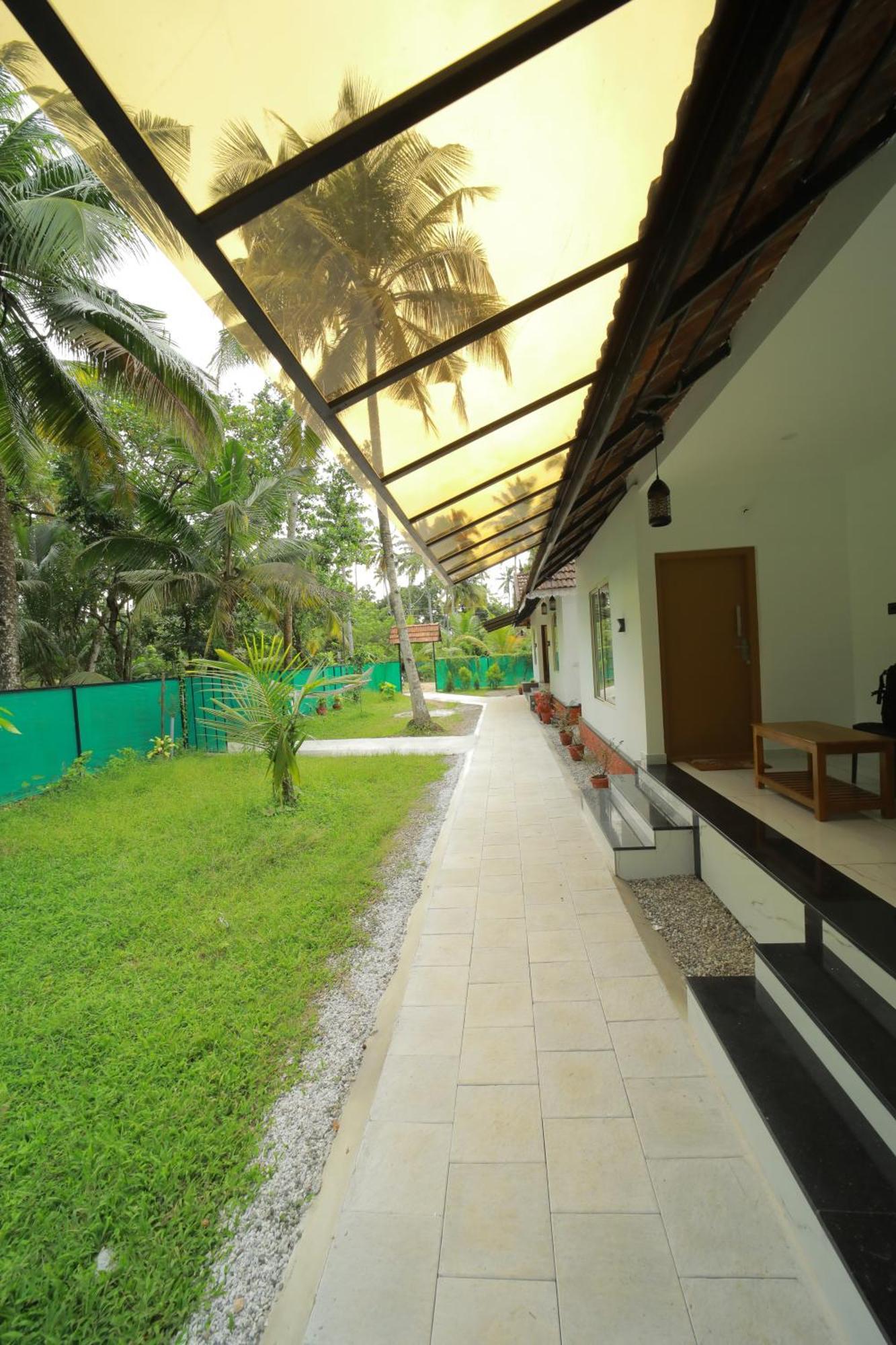 Ferienwohnung Prakruthi Residency Munroeisland Mundrothuruth Exterior foto
