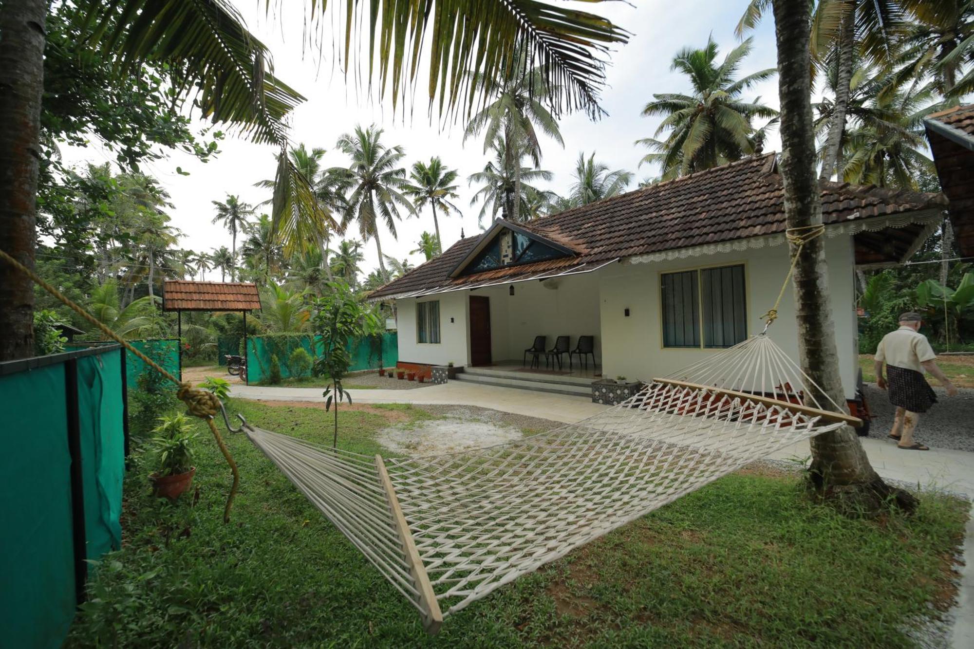 Ferienwohnung Prakruthi Residency Munroeisland Mundrothuruth Exterior foto
